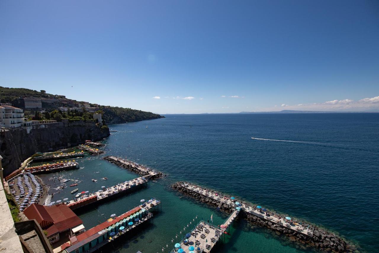Appartamento Casa La Perla Sorrento Esterno foto